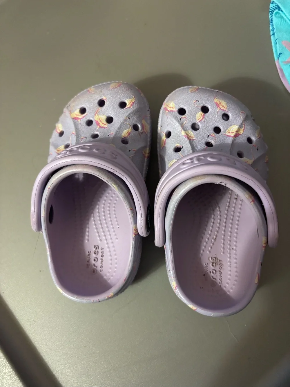 CROCS light lavender
